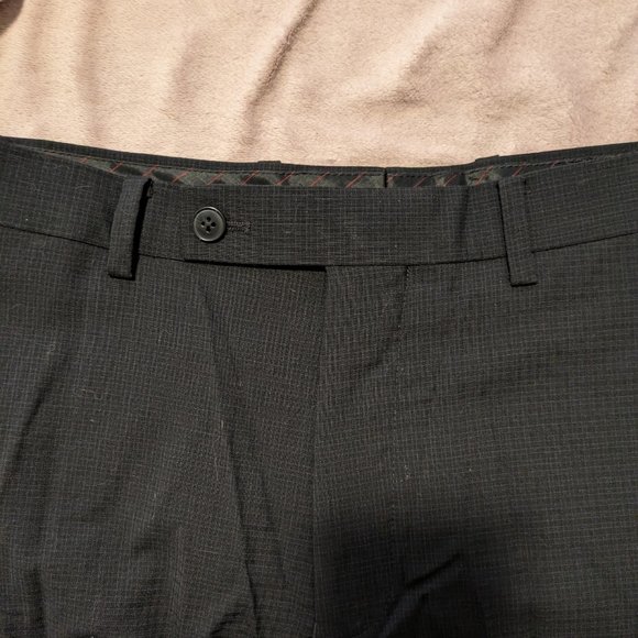 Calvin Klein Suit (2 Pcs) - Picture 5 of 6